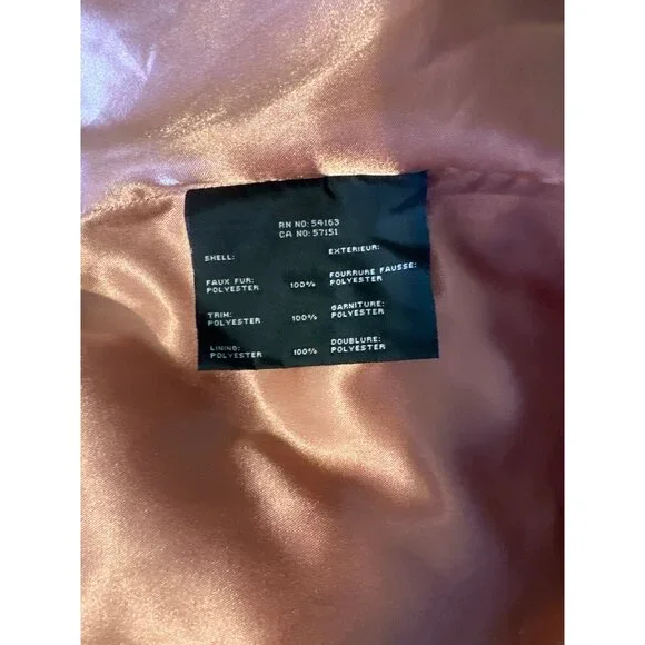 💖Marc New York, Andrew Marc salmon fur vest with pockets and gold button - Picture 8 of 10